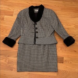 Simon Chang Black and White Houndstooth Blazer and skirt